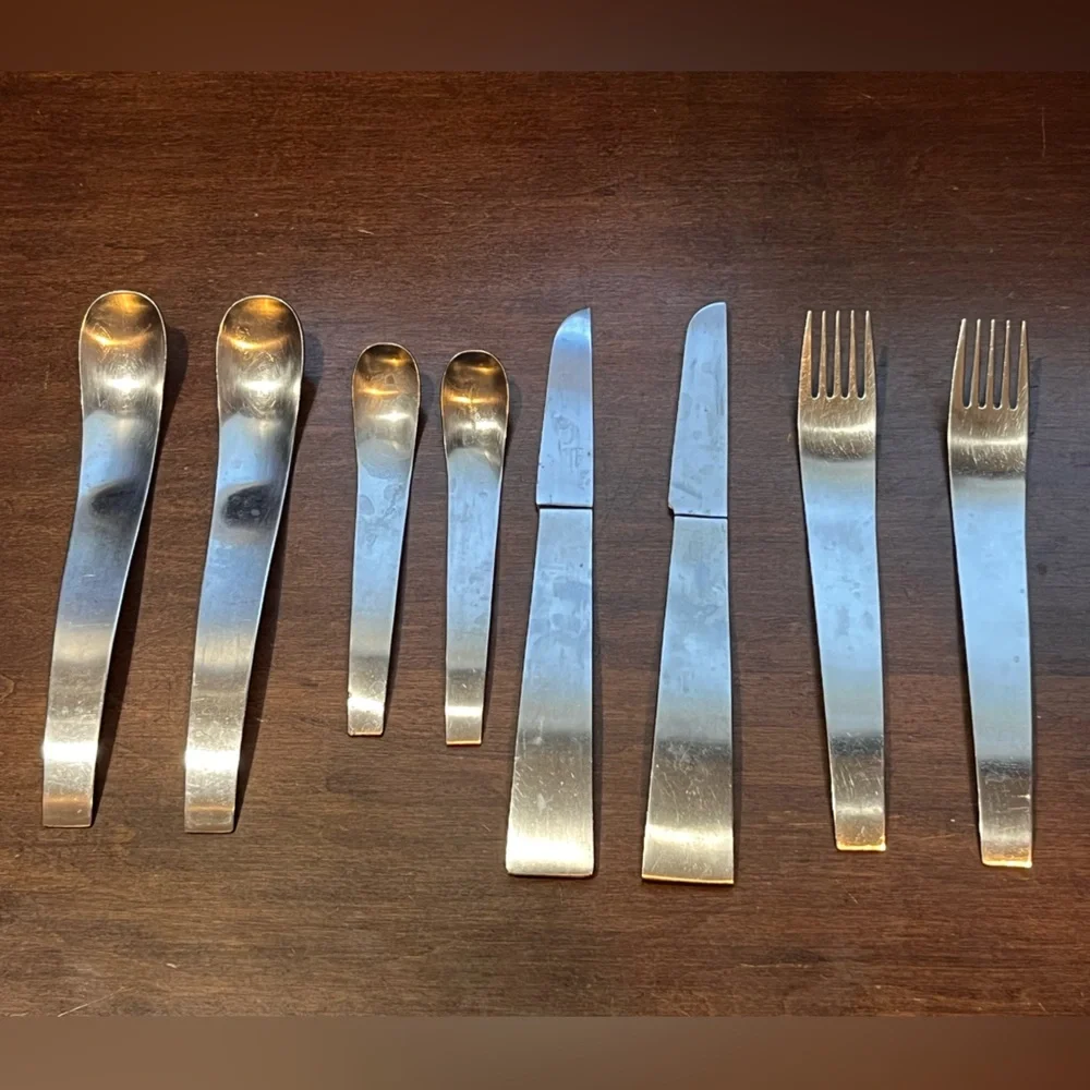 Mono Flatware Set - Picture 3 of 5